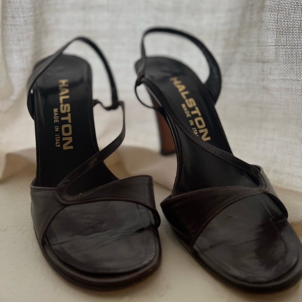 RARE Vintage Halston Heels, Made in Italy. Brown, real leather, size 4M women’s.